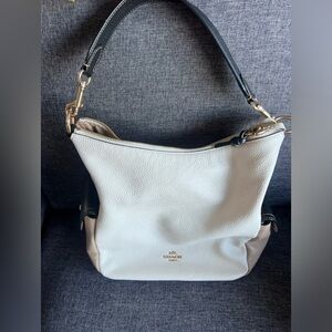 LIKE  NEW Coach Pennie Shoulder Bag Colorblock Pebble Leather Crossbag